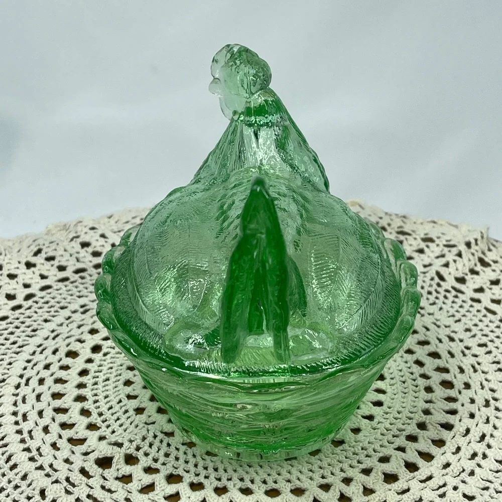 VTG LG Wright Green Glass Hen on Nest Split Tail Turned Head 6.5 Candy Dish